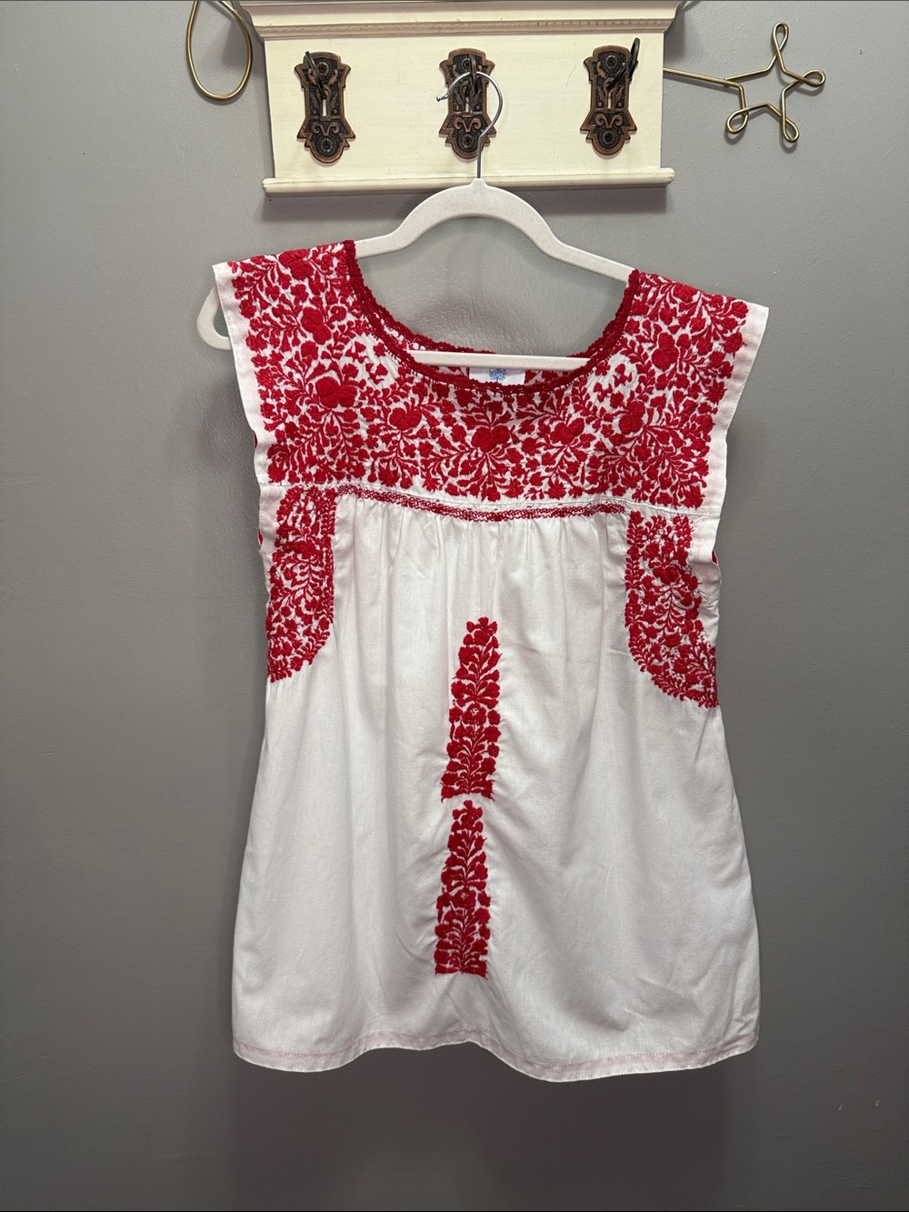 MI GOLONDRINA SOLEDAD RED-FLORAL
BLOUSE🌹🍓🍒